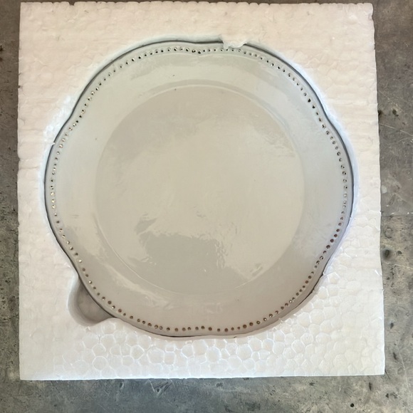 Formalities White and Platinum Collection - Picture 4 of 5